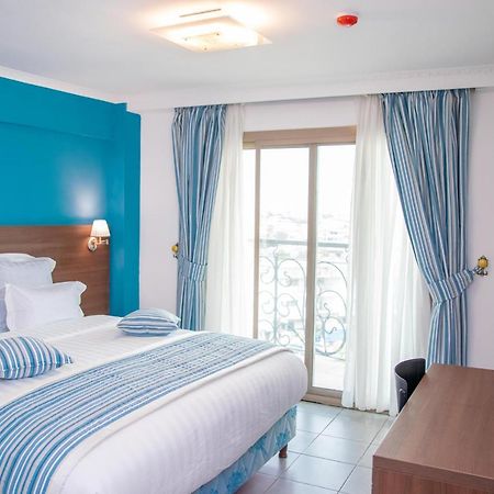 Faya Hotel Douala Exterior photo