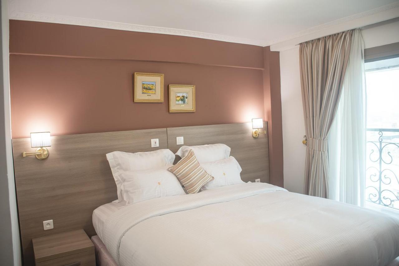 Faya Hotel Douala Exterior photo